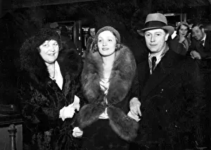 Sieber: Marlene Dietrich with her mother and her husband, Rudolf Sie