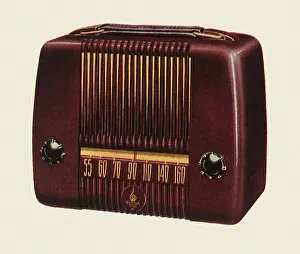 Dial: Maroon Plastic Radio
