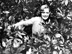Shootings: Martha Eggerth, 1932