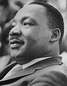 Nonviolent: Martin Luther King - Protest - Civil Rights