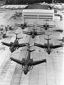 Hangars: Martin P6M-1 SeaMaster