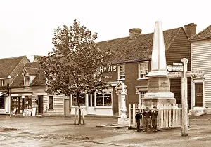 Rochford: Martyrs Memorial, Rayleigh early 1900's