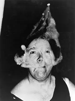 Mediums: Mary Marshall, medium, with ectoplasm, Winnipeg, Canada