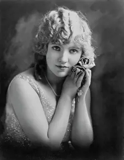 Minter: Mary Miles Minter - actress