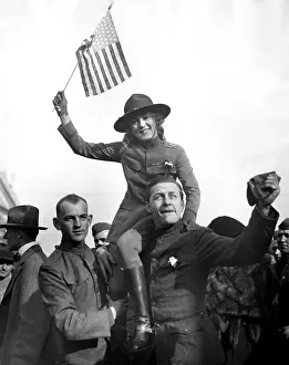 143rd: Mary Pickford, greeted by her boy who has ?