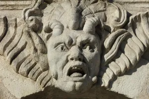 Turenne: Mask, Hotel des Freres Raimbaud, Ile Feydeau, Nantes, France