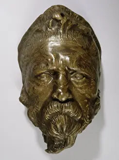 Enamelled: Mask with a tuft