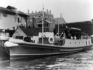 Fireboat: Massey Shaw fireboat on the River Thames
