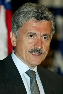 Affiars: Massimo D`Alema