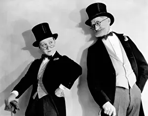 Formalwear: Matching top hats