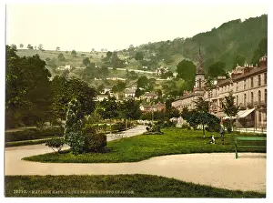 Matlock: Matlock with promenade and Heights of Jacob, Derbyshire, Eng
