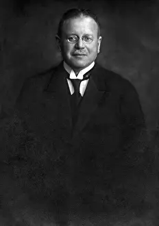 Matthias: Matthias Erzberger