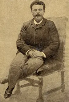 Insane: MAUPASSANT PHOTO