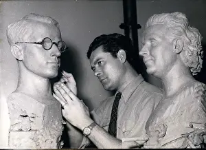 Barbieri: Maurice Barbieri, sculptor, at work