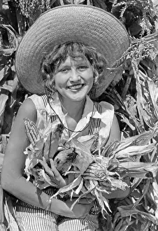 Headwear: Maurine Hamann, 1931