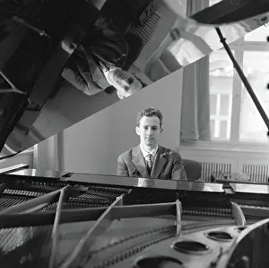 Maurizio: Maurizio Pollini