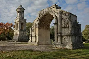 Celt: Mausoleum and Triumphal Arch, Glanum