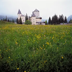 1253: Mauterndorf castle