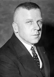 Managing: Max Amann