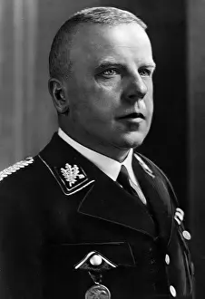 Reichsleiter: Max Amann