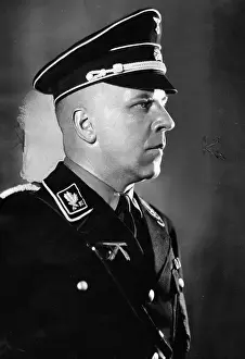 Reichsleiter: Max Amann