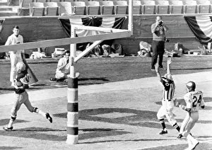 Packers: Max McGee (number 85) scores for the Green ?
