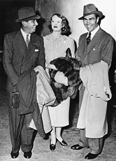 Lakehurst: Max Schmeling, Douglas Fairbanks and Mrs. Fairbanks, 1936