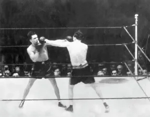 Sharkey: Max Schmeling against Jack Sharkey, 1932