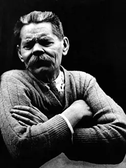 Maksim: Maxim Gorky