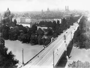 Frauenkirche: Maximilians Bridge in Munich