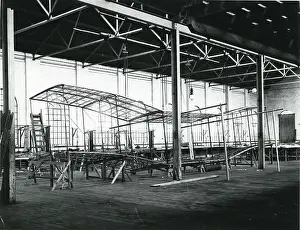 Crayford: Maxim...s 1910 biplane under construction in 1909 at the C