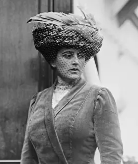 Mistresses: Maxine Elliott 1868-1940 was one of many ?