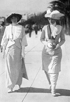 Maxine: Maxine Elliott at Cannes, 1912