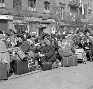 Forcibly: May 1945, German citizens who lived in Prague