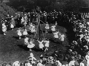 Bruce Castle Museum: May Day - Dancing round the Maypole