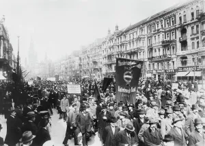 Immigration: May Day demonstration in Berlin, 1919