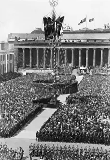 Maypole: May Day event in Berlin, 1937