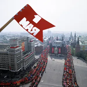 Manege: May Day parade in Moscow, 1983