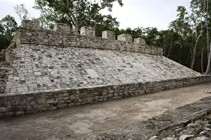 Pelota: Mayan archaeological sites, Yucatan, Mexico