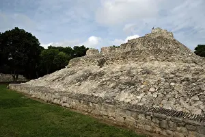 Pelota: Mayan archaeological sites, Yucatan, Mexico