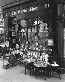 Mayfair: MAYFAIR CURIO SHOP