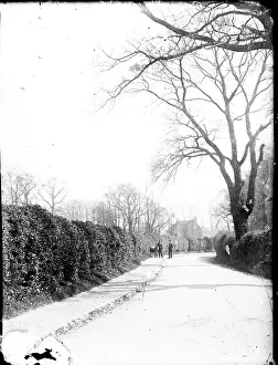 Mayplace: Mayplace Road, Barnehurst