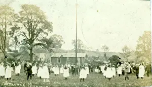Warwick: Maypole, Ashorne, Warwickshire