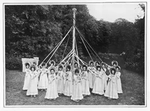 Maypole: Maypole in Wokingham