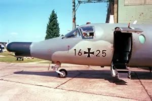 Hansa: MBB HFB-320 Hansa Jet ECM 16+25