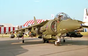 Harrier: McDonnell Douglas - British Aerospace Harrier GR.7 ZG861