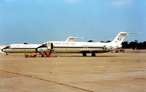 Alameda: McDonnell Douglas C-9B Skytrain II 159113