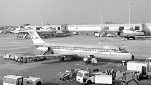 Zurich: McDonnell Douglas DC-9 PH-DNH