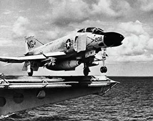 Take Off: McDonnell Douglas F-4 Phantom