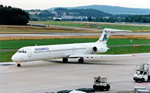 1358: McDonnell Douglas MD-83 Z3-AAC